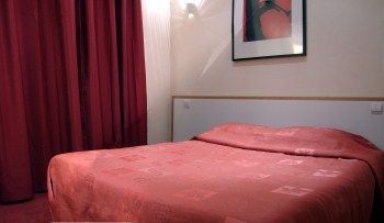 Hotel Trocadero 2*
